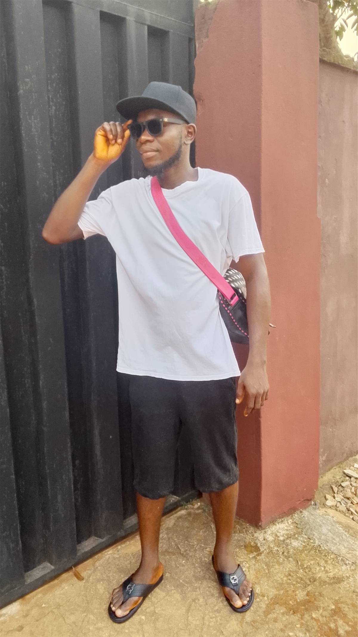 Good morning everyone, greetings from Eyausk, am new here.