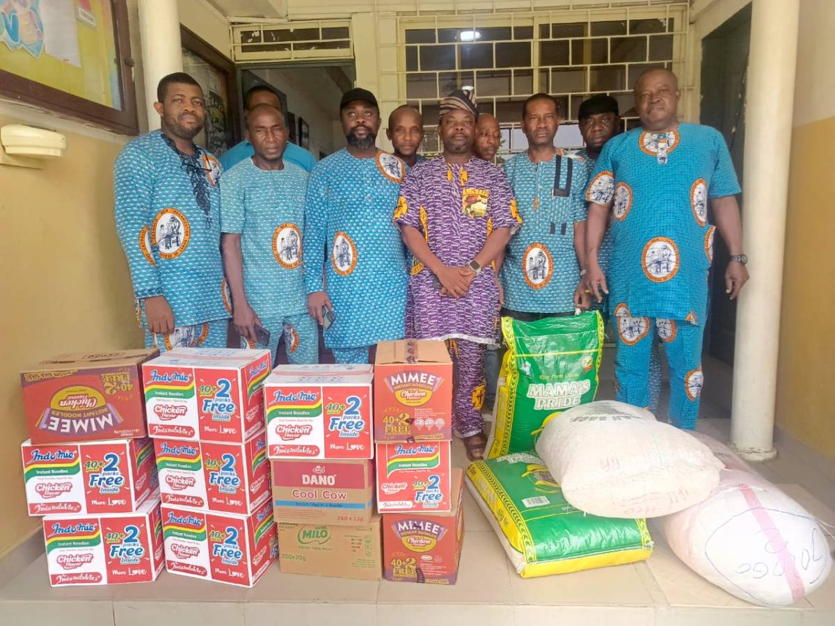 Surulere Deanery Catholic Men Organisation paid a charity visit to Pacelli school of the blind & par...