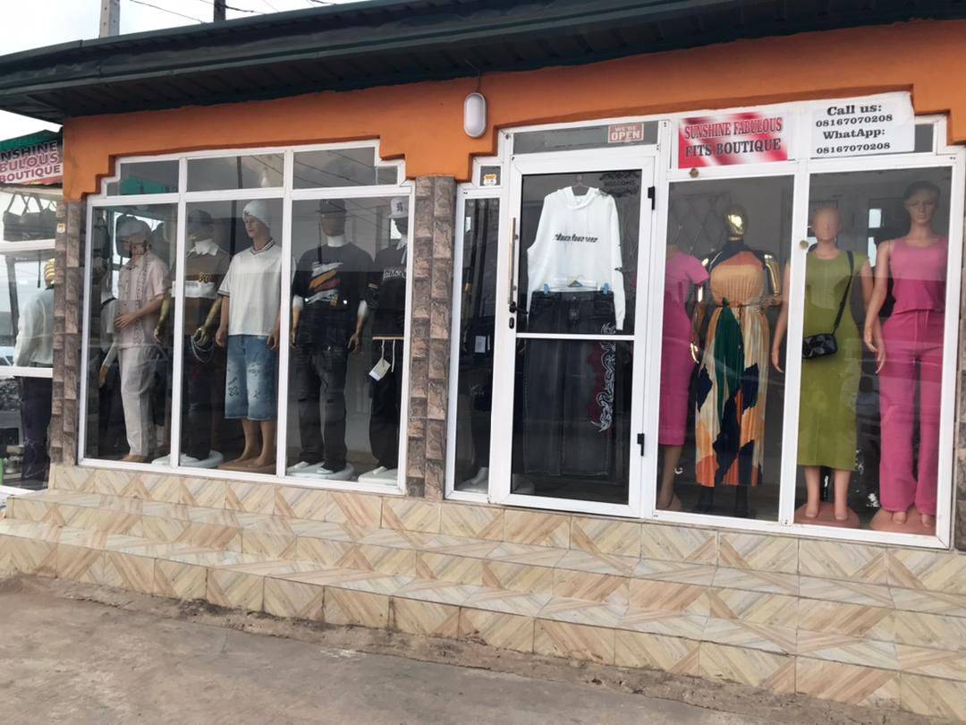 WELCOME TO SUNSHINE FABULOUS FIT BOUTIQUE. WE'RE TOP-NOTCH IN MEN'S AND WOMEN'S CLOTHING, INCLUDING...