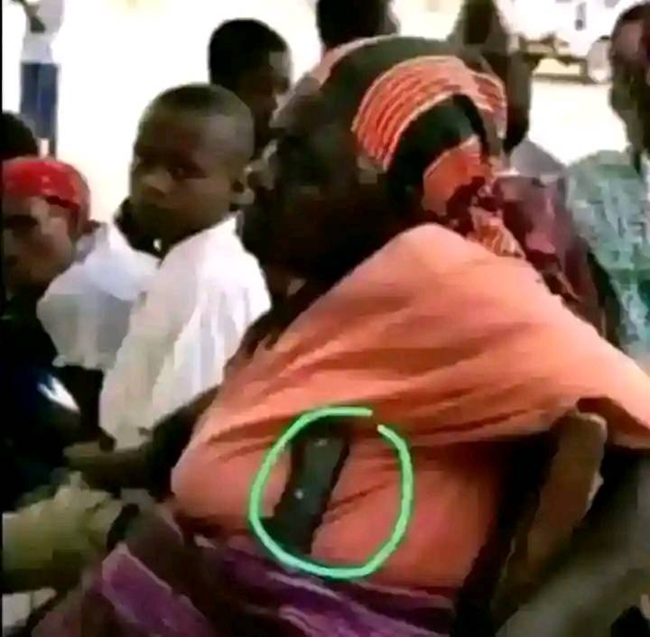 If miss share the de rice ,u go collect #lekeelekee #viral  🤣🤣🤣
