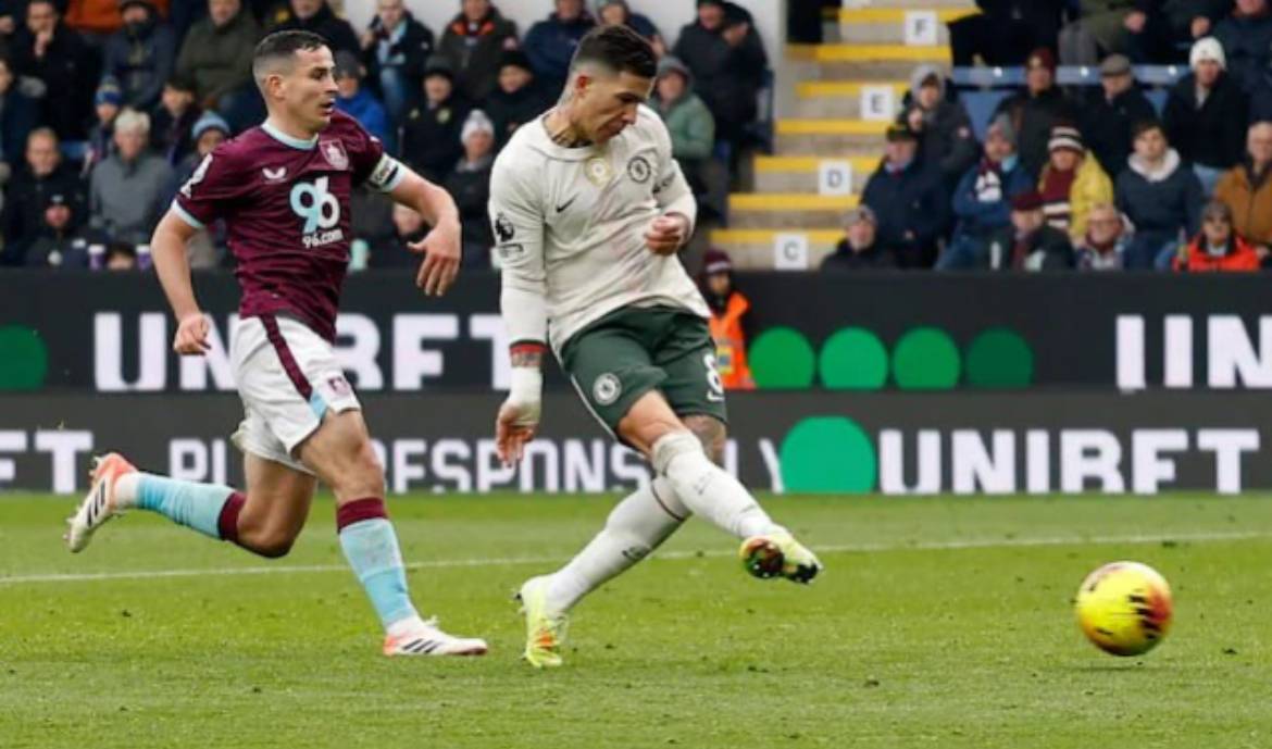 🗣Chris Sutton predicts Chelsea vs Burnley:

“I just can't see anything other than a home win for Che...