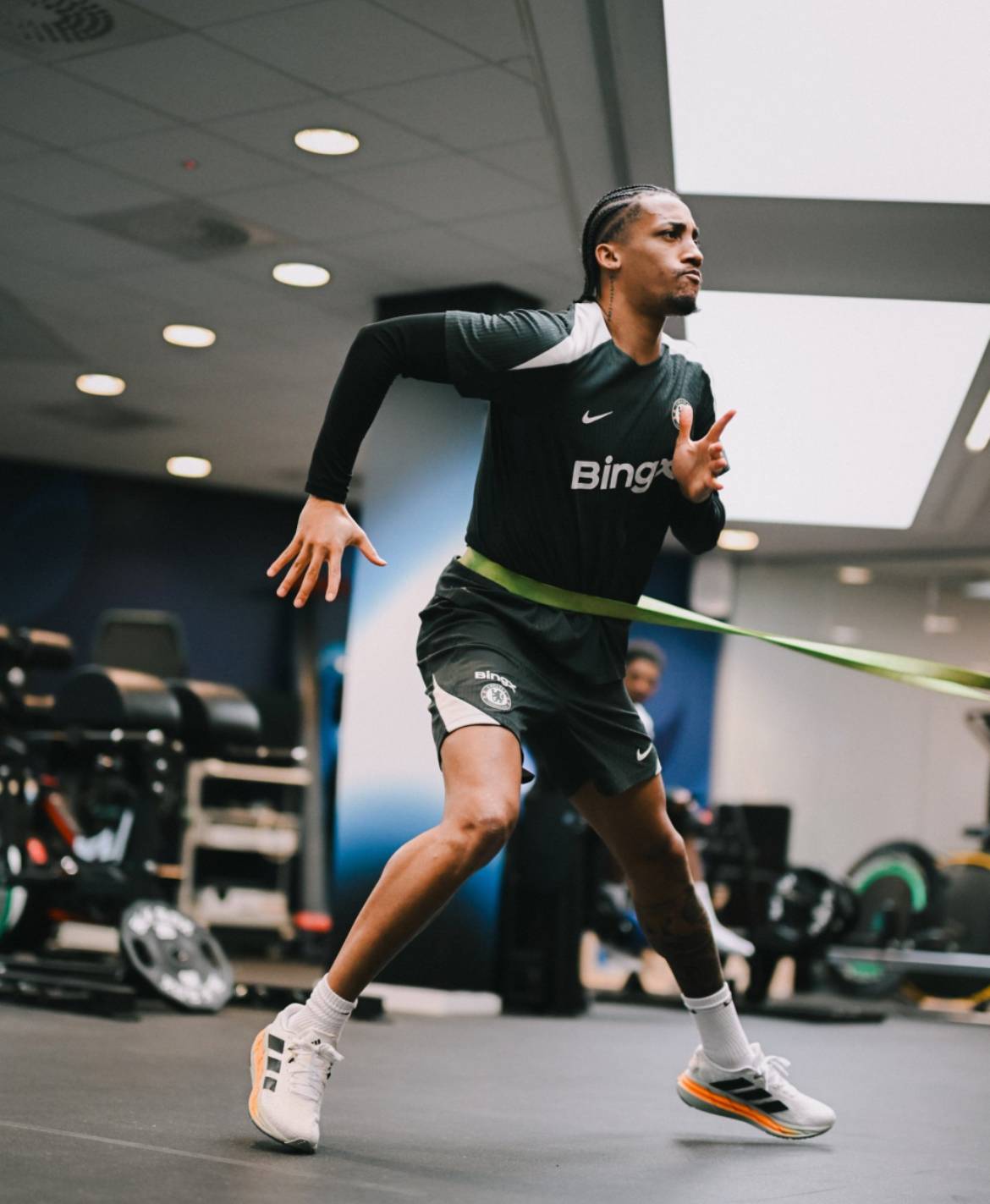Strengthening 🆙💪

#CFC | #Chelsea

📲 @CFC_ChelseaFC