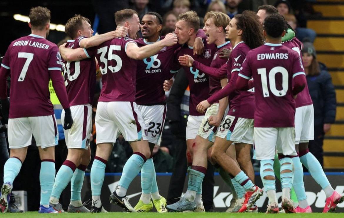 🗣Burnley goalscorer Zian Flemming:
"It sounds weird that I am disappointed with a point at Chelsea,...