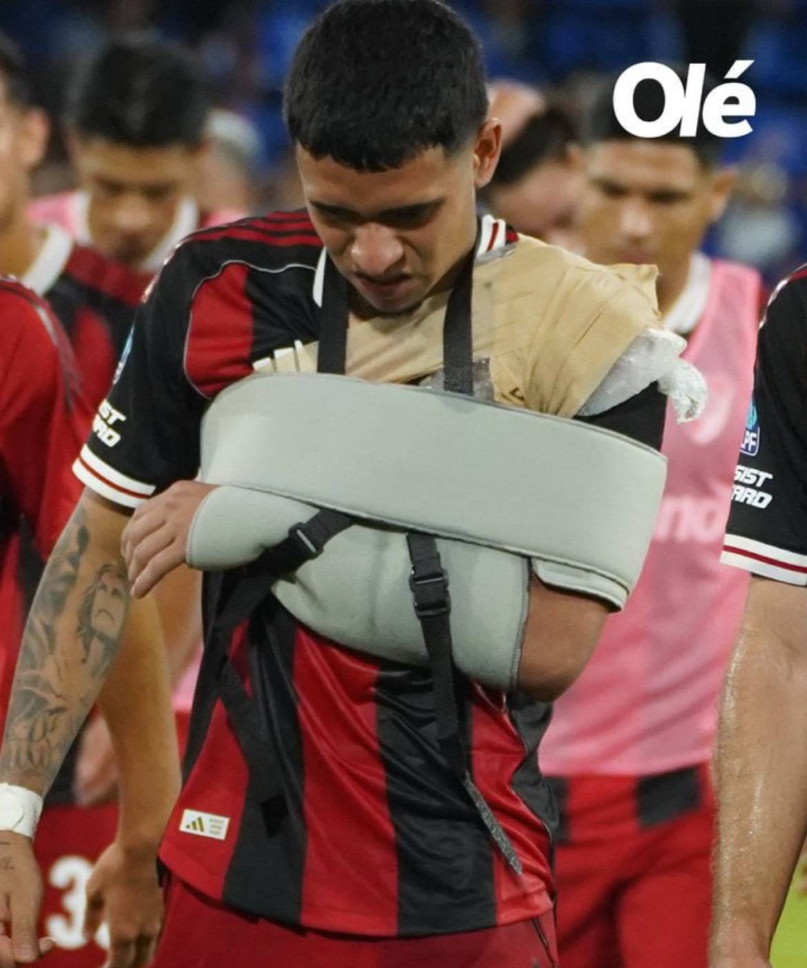 Kendry Paez suffered a nasty shoulder injury last night, and was subbed off after 25 mins for River...