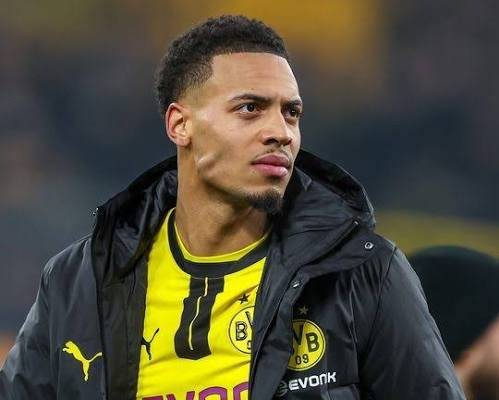 ‼️ Borussia Dortmund are willing to listen to offers of around €70m midfielder Felix Nmecha.
Manch...