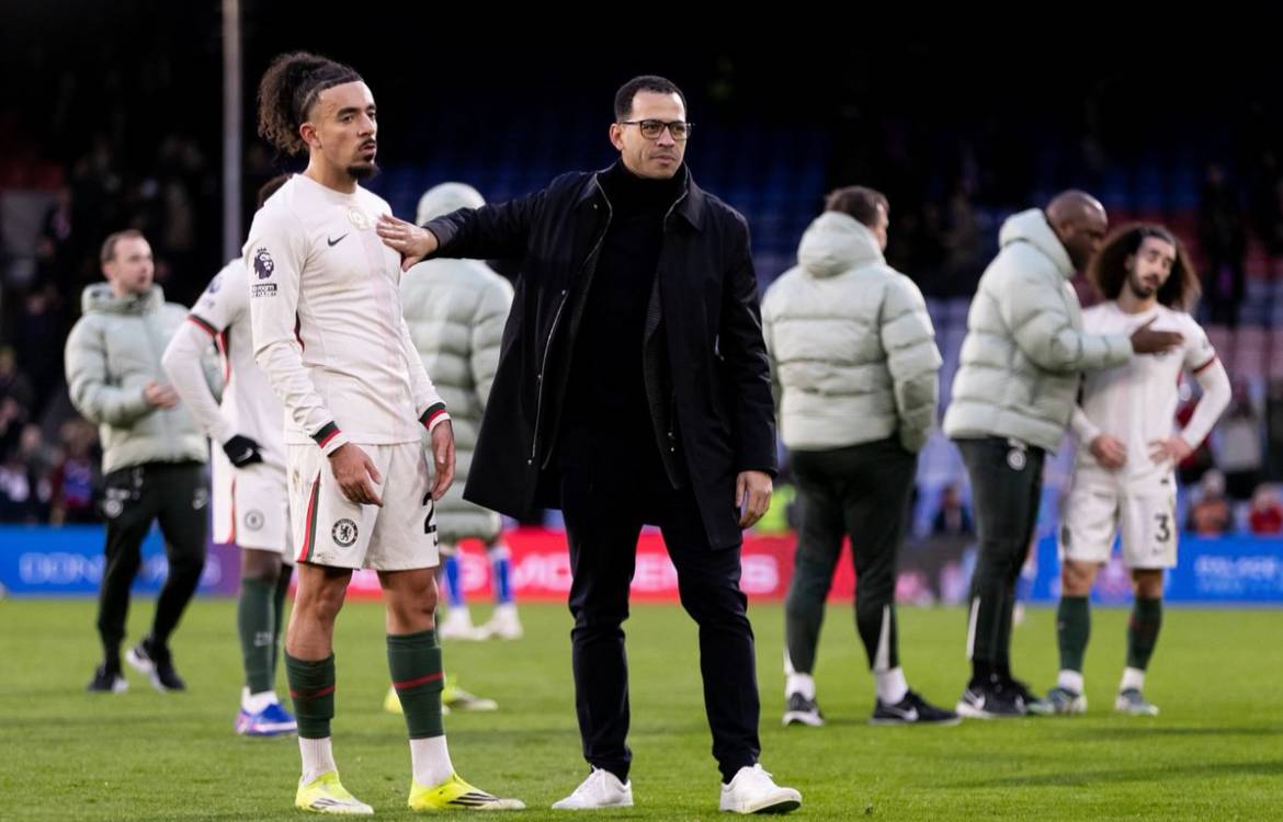 🗣 Liam Rosenior on Malo Gusto attempting a no-look pass into the box and wasted a promising move aga...