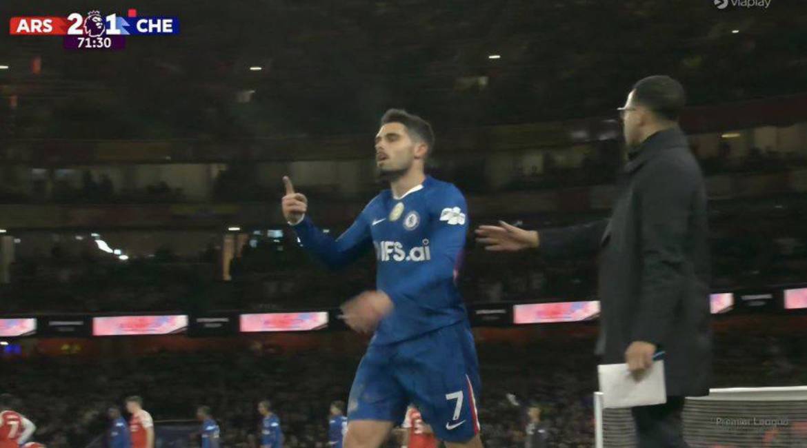 ๐จ Chelsea have now picked up their most red cards in a single PL season (7). Last time a team had t...
