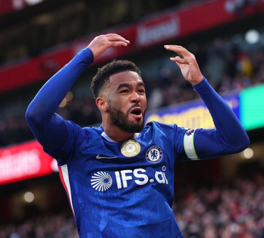 🗣️ Martin Keown:

 "They [Chelsea] don't want any players that are over a certain age, and I just th...