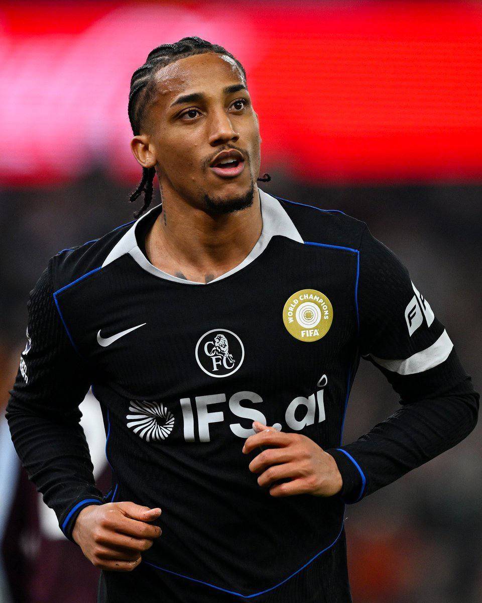 🚨🇧🇷 G/A in the Premier League this season:
João Pedro - 17
Hugo Ekitiké - 15
Viktor Gyökeres - 1...