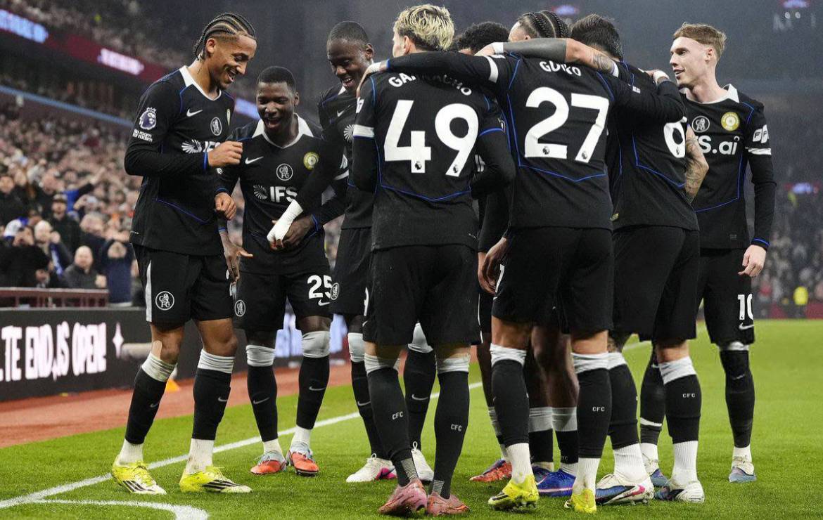 🗣️ Chris Sutton:
"Every defeat for Chelsea is always seen as being the end of the world but they g...