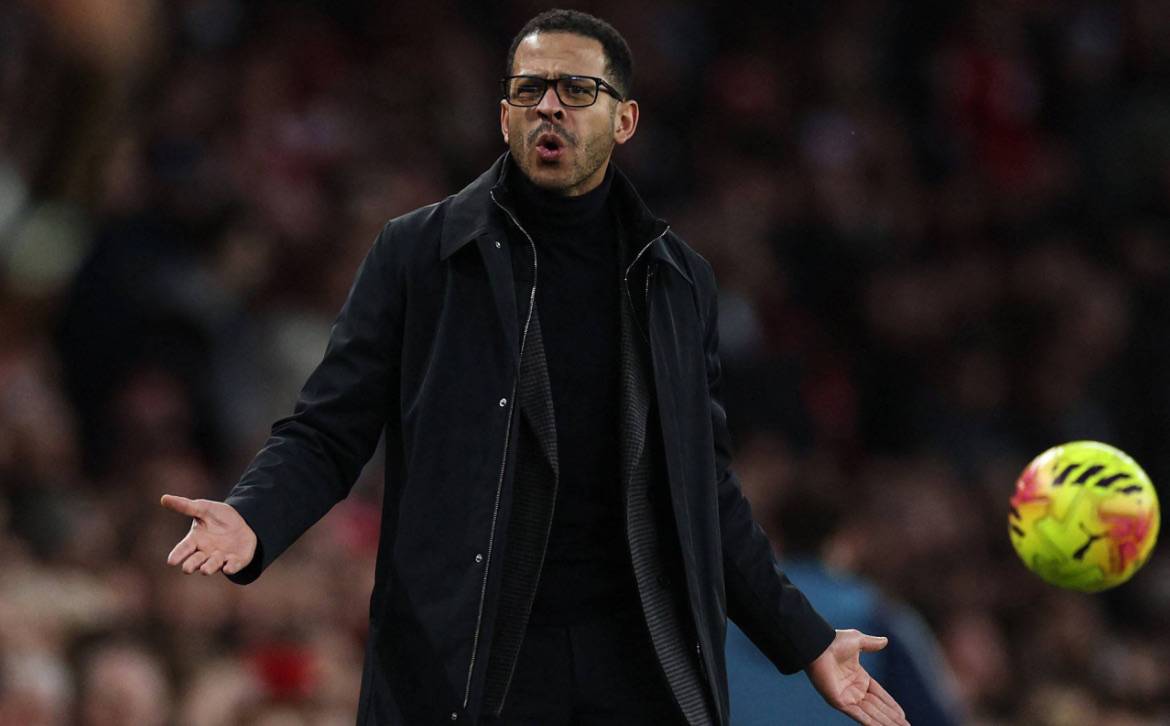 🗣️ Liam Rosenior:
“I’m still learning - I'm still learning what my players are capable of. I'm mak...