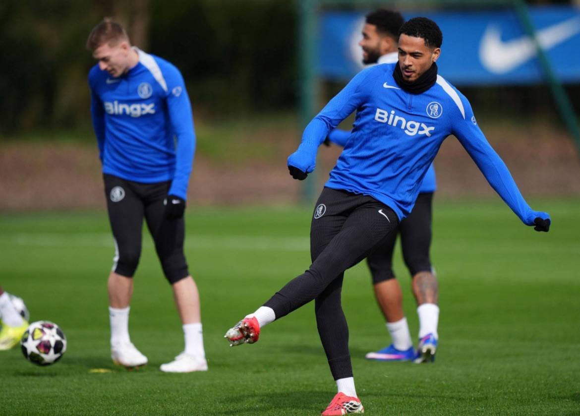 ๐จ Levi Colwill trained with his Chelsea team-mates before they flew to Paris on Tuesday. While good...