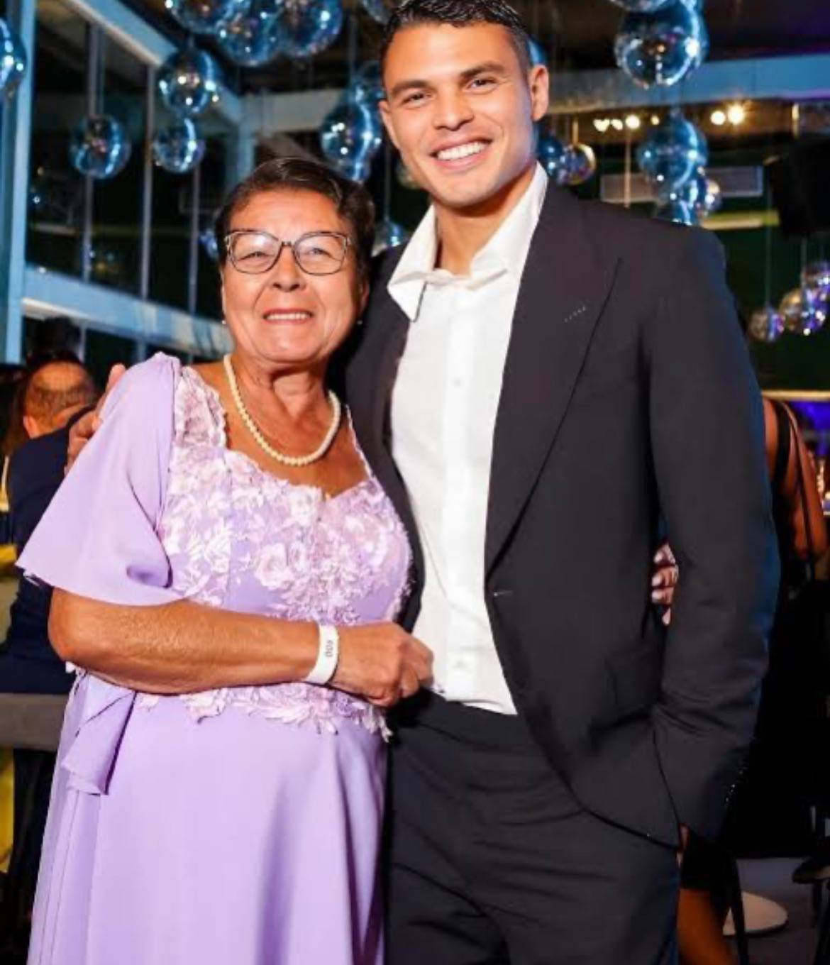 Everyone at Chelsea FC is deeply saddened to learn of the passing of Angela Maria da Silva, beloved...