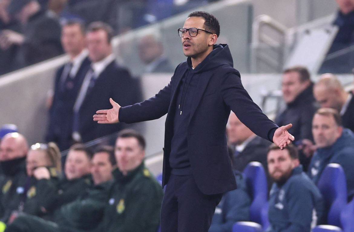 π¨ The message I have from Chelsea is there's no imminent change on Liam Rosenior, and they still su...