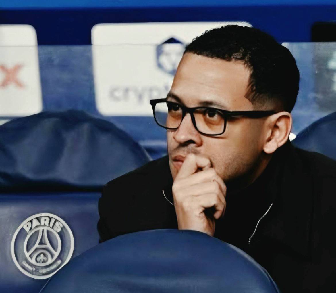 ๐จ Liam Rosenior is not in immediate danger of losing his job.
Chelsea intend to stand by Rosenior...