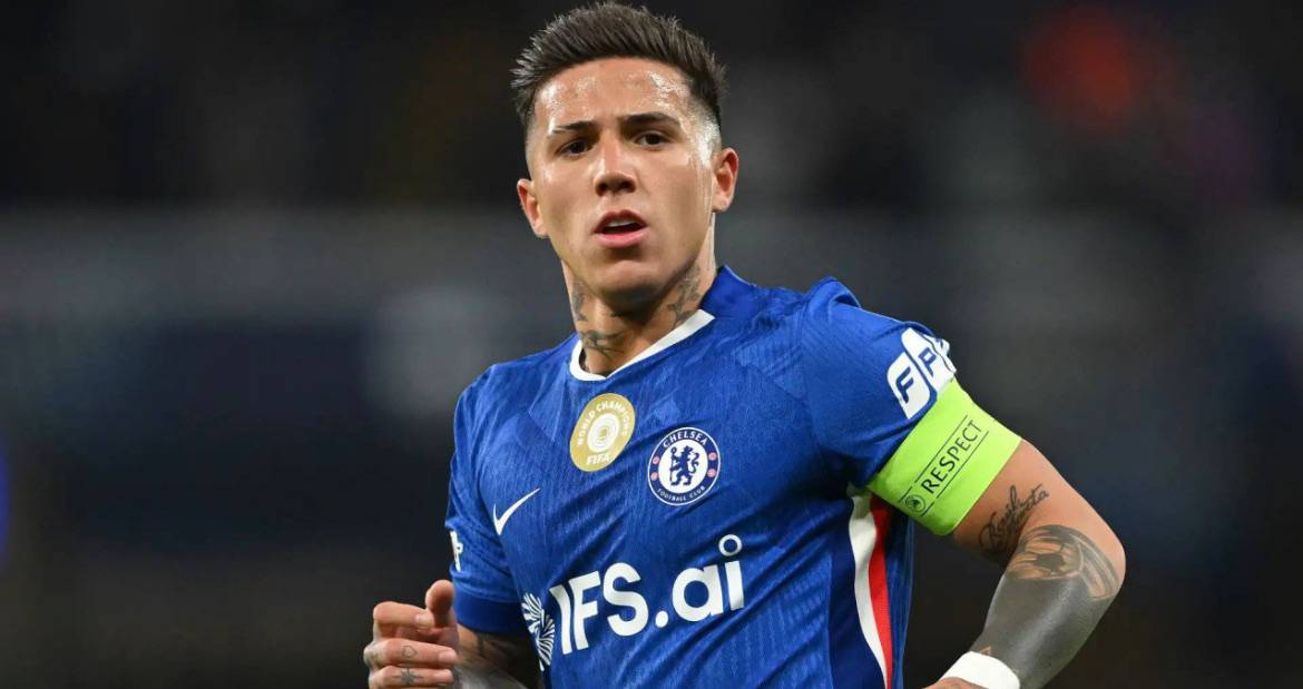🗣️ John Obi Mikel has a clear message for Enzo:
“This is Chelsea, not a stepping stone to another t...