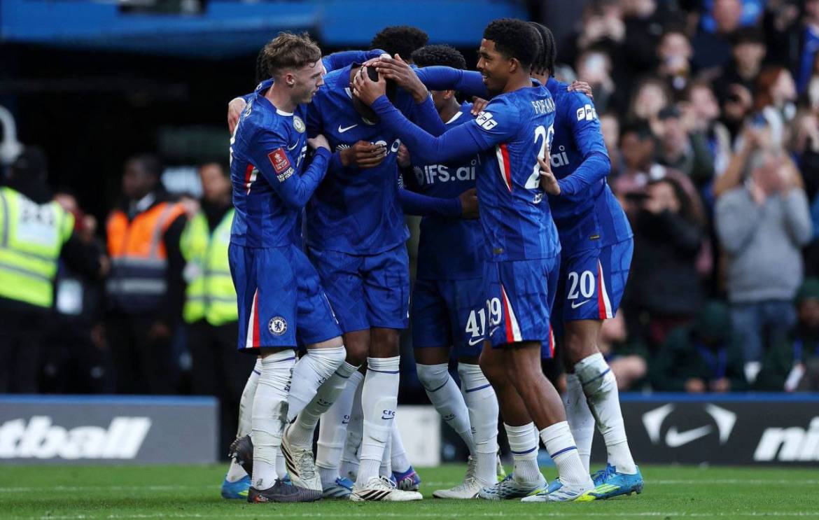 Chelsea’s Road To Wembley…
R3: Charlton
R4: Hull
R5: Wrexham
QF: Port Vale
S-F: Leeds
#CFC | #Che...
