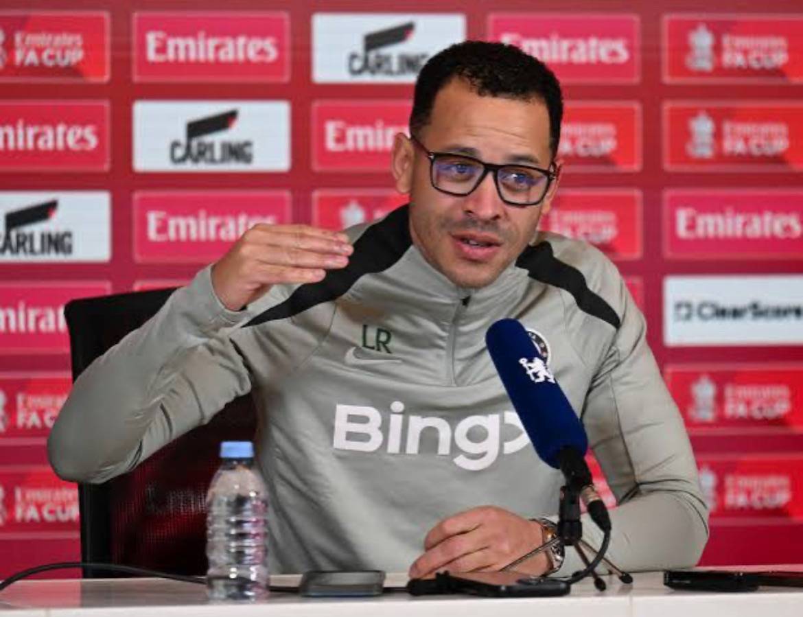 🗣️ Simon Jordan:

 "As much as I like Liam[Rosenior], what do you expect if you're the ownership? Li...