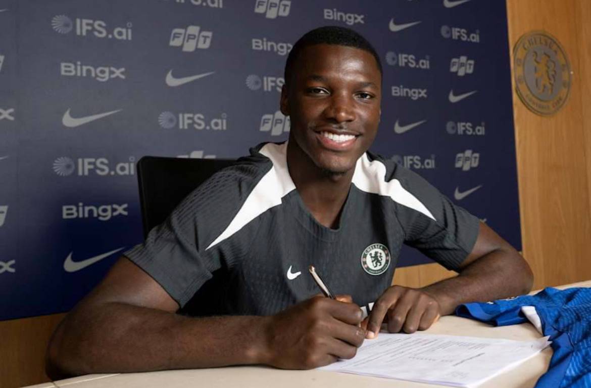 🗣️ Moises Caicedo:
"I am so happy to have extended my contract at Chelsea. I believe in this team,...