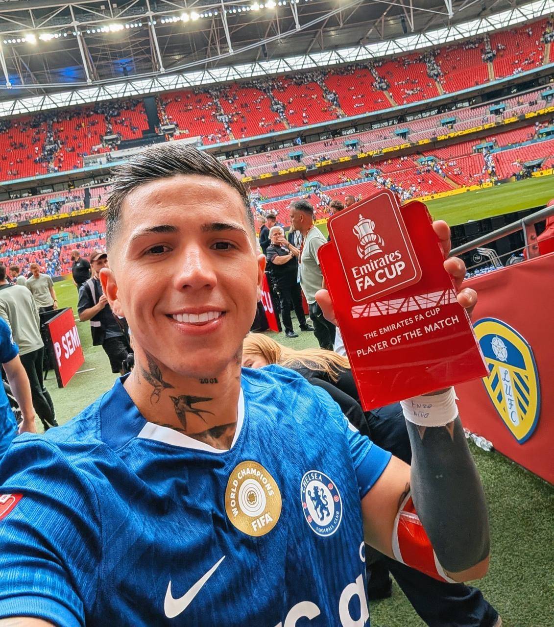 🗣️ Real Madrid fans to Enzo Fernández:
"Thank you, we're waiting for you next season."
"Enzo come...