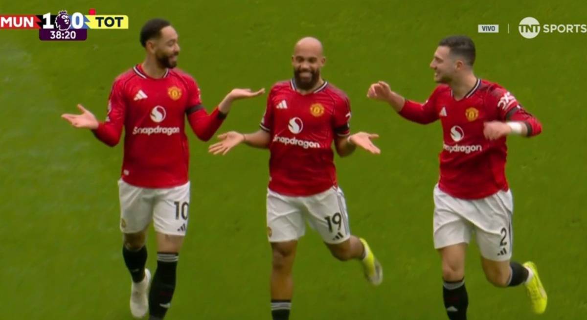 Man Utd won✅
Chelsea won✅
Arsenal won✅
Barcelona ✅
An unsuccessful hate watch..
Are you happy...