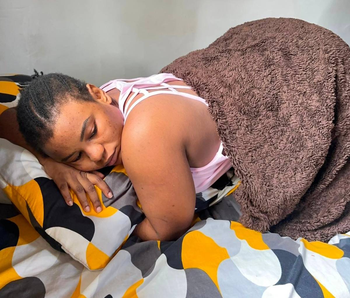 Girls, please do you assume positions like this during menstrual cramps?