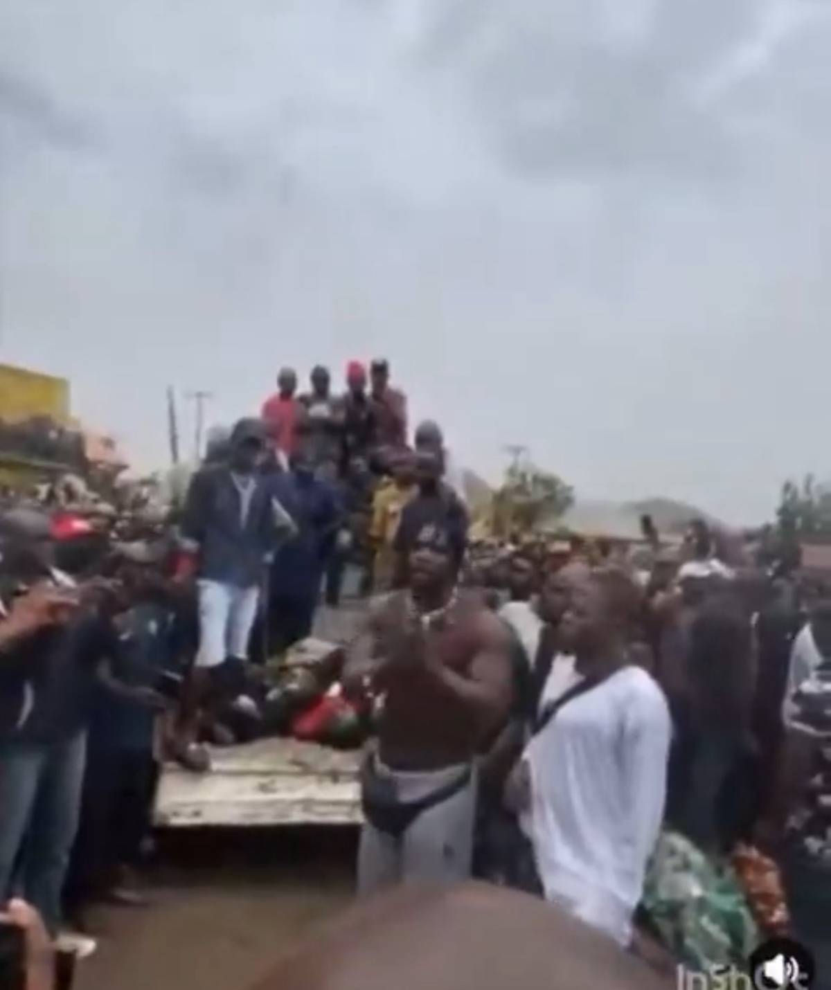 VDM in Jos -VS- Plateau state Governor ๐
Tell me what you observe? ๐๐ค