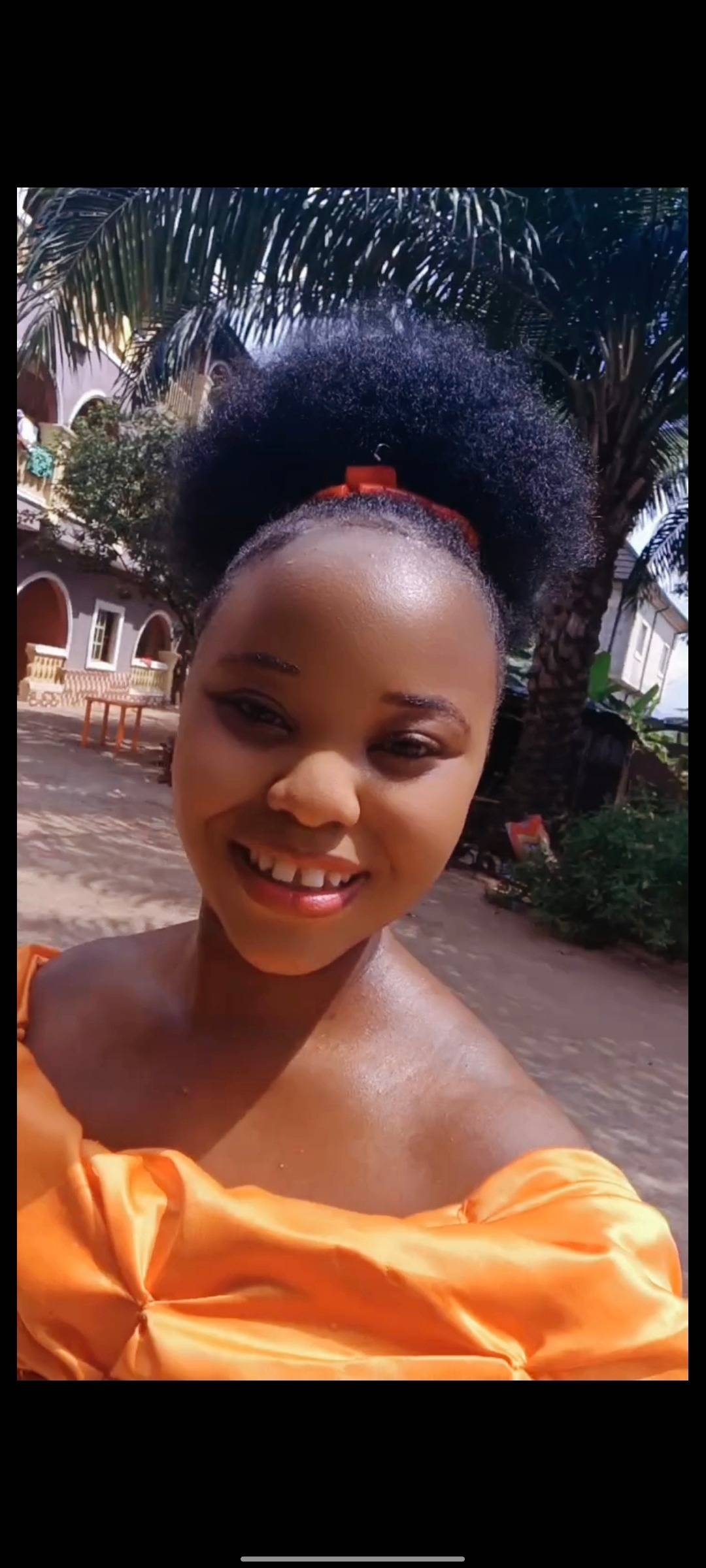 Happy new week
Explore in this new week
Learn and do new things
#lekeelekee#explore#viral