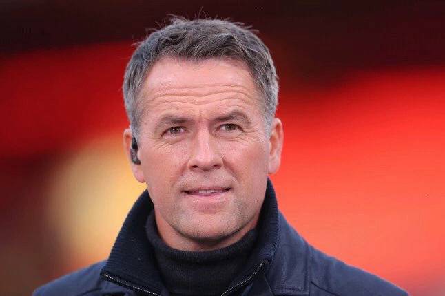 Michael Owen has warned that Manchester United could struggle to find a suitable replacement if they...