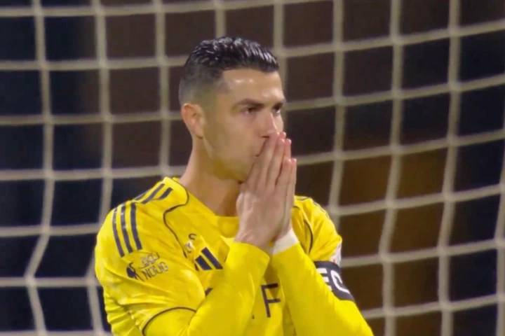 Cristiano Ronaldo misses penalty as unwanted five year run ends with Al Nassr.
Cristiano Ronaldo ha...