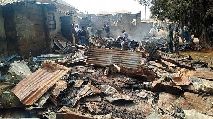 Resident raise alarm as armed security men set Benue market ablaze.
According to a report by Daily...