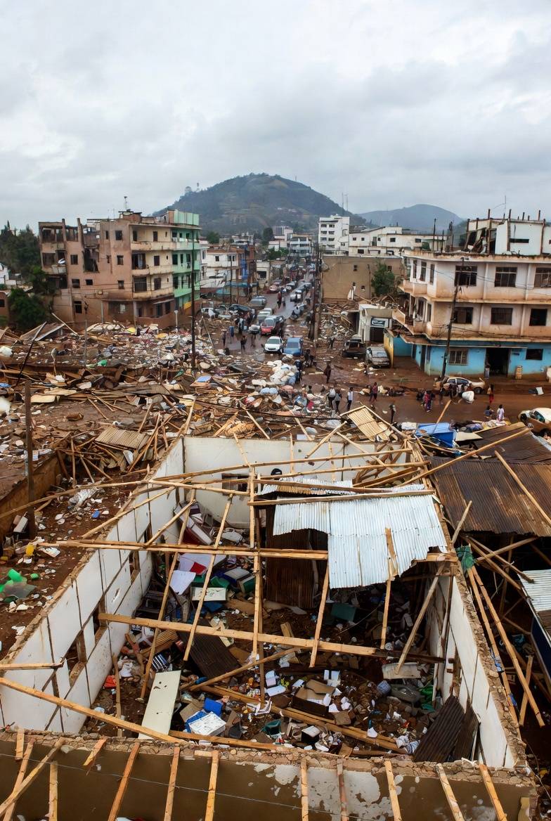 Cyclone Gezani devastates Madagascar: 20–31 dead, massive destruction, 90% roofs gone in places. Zim...