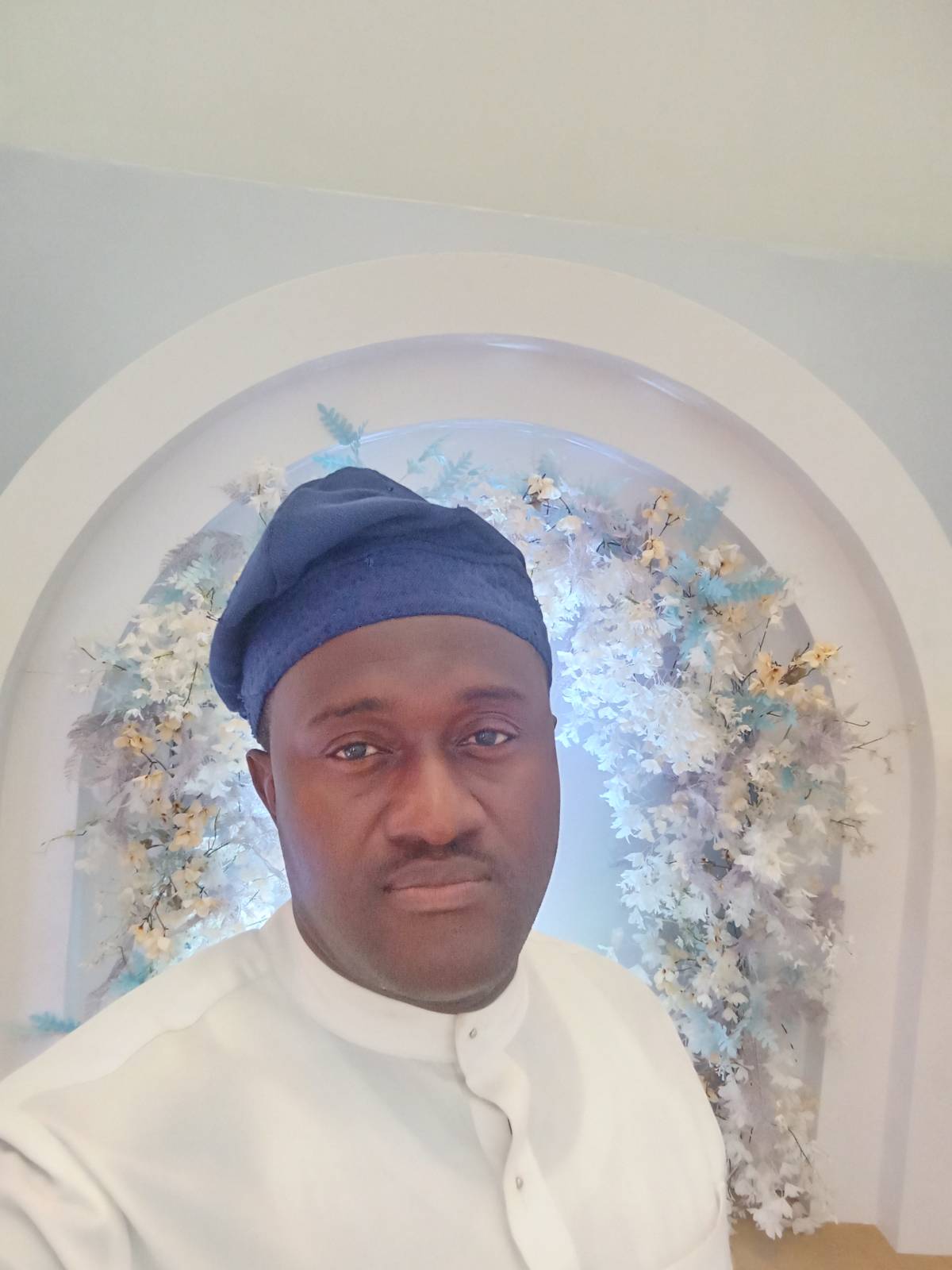 Am new here and happy to be here.