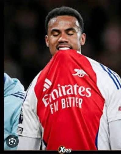 It is too quiet on this street this morning. Even the usual overly loud early morning Arsenal fan ev...