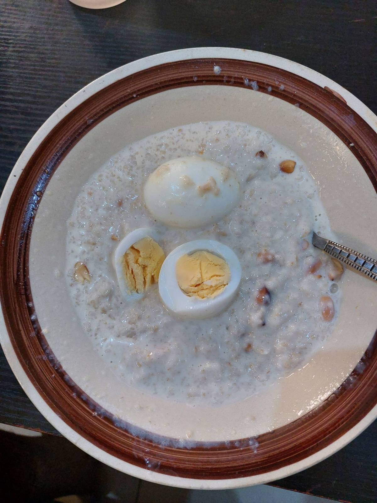 If pesin no take time, all dis oyinbo pipu go make am reject all our local food.
Don't eat this, don...