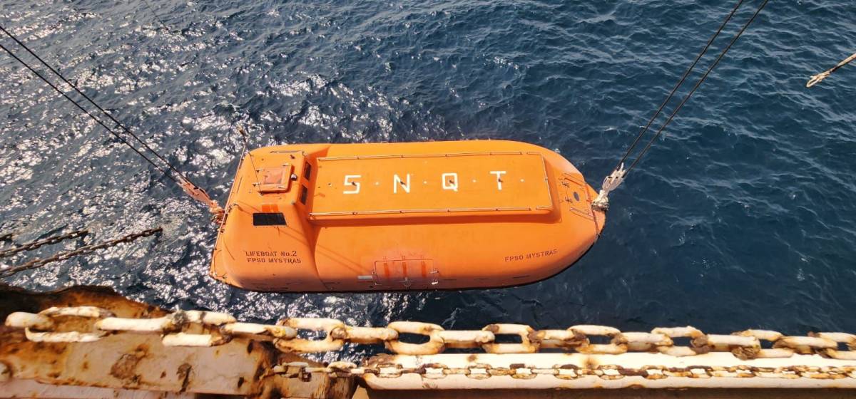 What is a Lifeboat? ๐ค
A lifeboat is an emergency craft designed to safely evacuate people from ship...