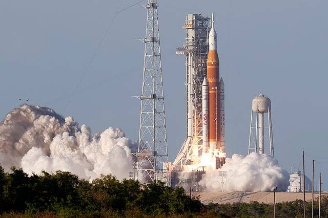 NASA launches first crewed Moon mission
NASA America just launched a rocket with 3 Americans and 1...