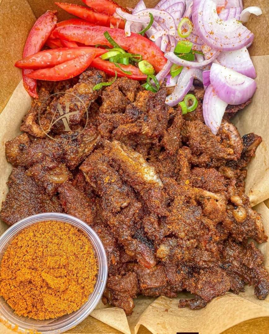 Which drink goes well with this hot suya?