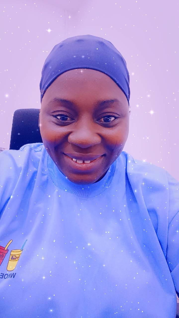 Good Afternoon everyone.
Am new here, Welcome me and let follow each other.
Much love 🥰🥰
