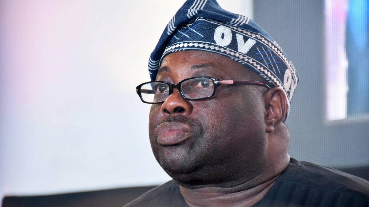 We are working behind the scenes to resolve Davido, Sophia custody dispute
~ Dele Momodu says