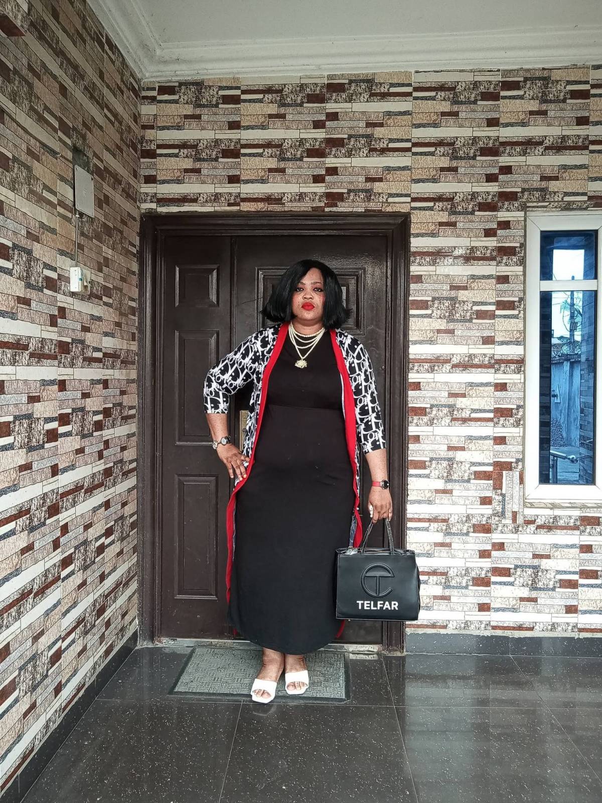My complete Sunday look: Good morning and happy Sunday to you all