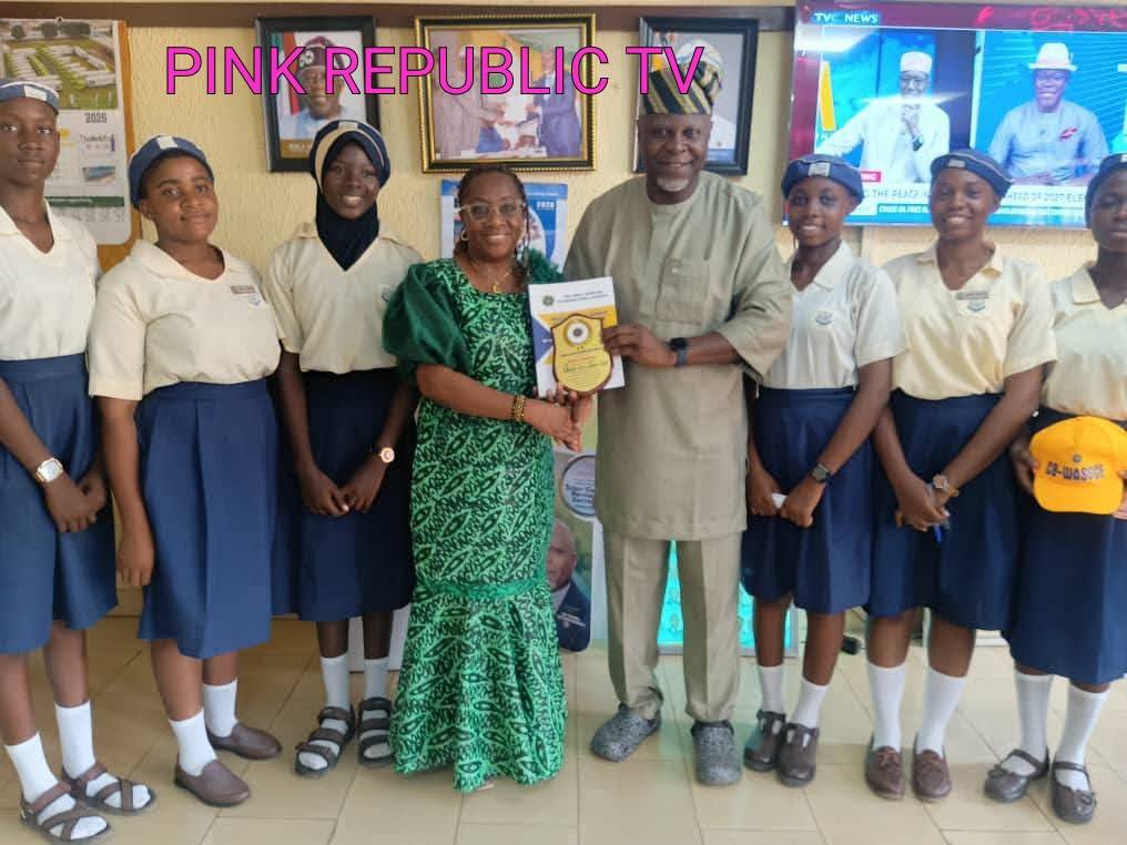https://pinkrepublic12.blogspot.com/2026/03/waec-debate-tgps-of-education-district.html?m=1