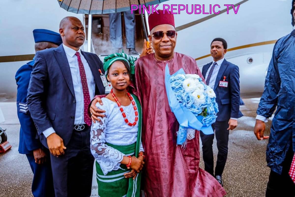 https://pinkrepublic12.blogspot.com/2026/03/shettima-arrives-lagos-to-brief-tinubu.html?m=1