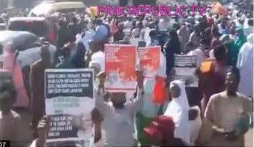 https://pinkrepublic12.blogspot.com/2026/03/how-kaduna-residents-held-solidarity.html?m=1