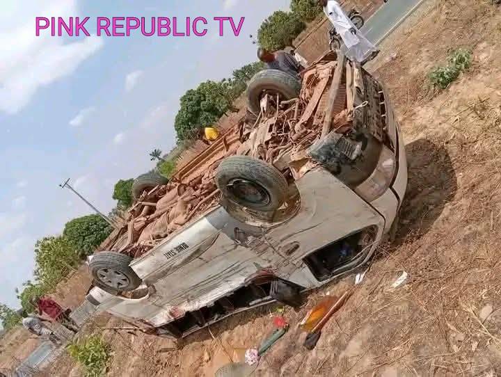 https://pinkrepublic12.blogspot.com/2026/03/tragedy-hits-apc-as-3-benue-youth.html?m=1