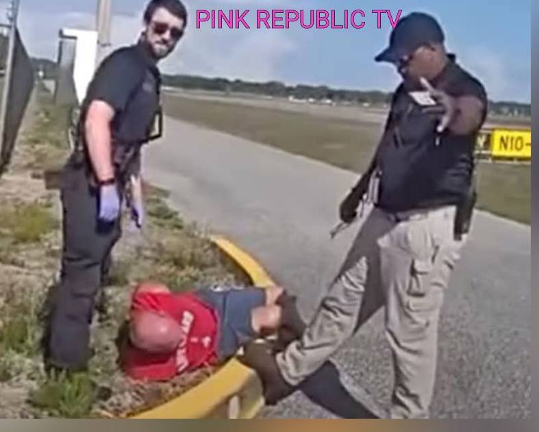 https://pinkrepublic12.blogspot.com/2026/03/man-crashes-car-through-florida-airport.html?m=1