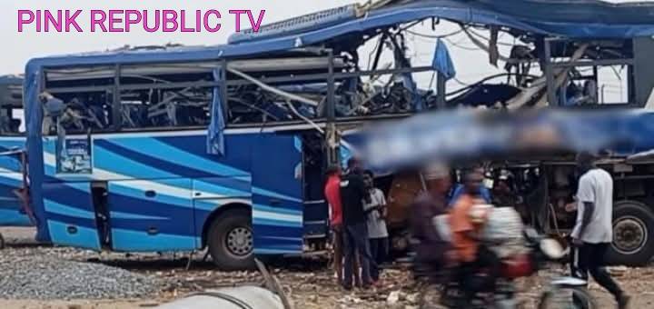 https://pinkrepublic12.blogspot.com/2026/04/cng-bus-explosion-rocks-kaduna-motor.html?m=1