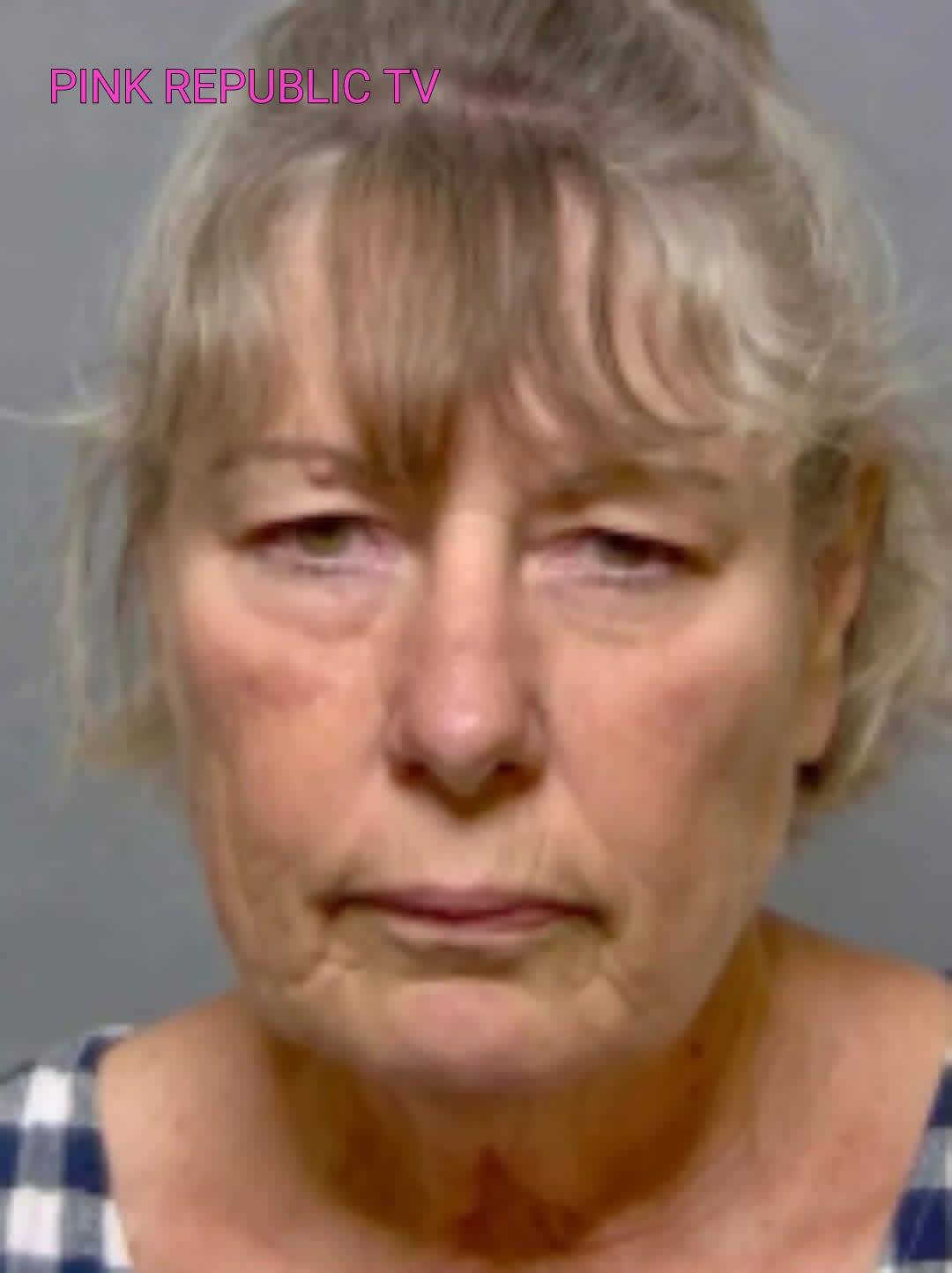 https://pinkrepublic12.blogspot.com/2026/04/a-florida-bus-driver-has-been-fired.html?m=1