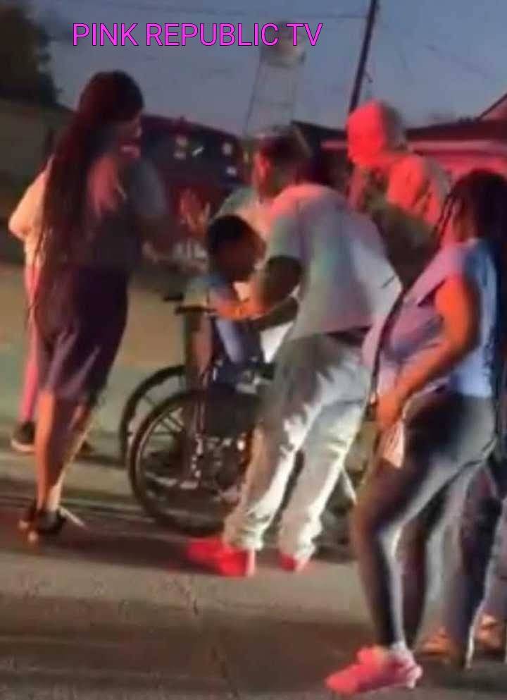 https://pinkrepublic12.blogspot.com/2026/04/an-arkansas-chief-of-police-is-under.html?m=1