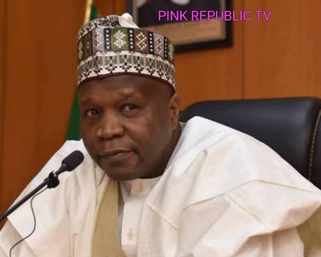 https://pinkrepublic12.blogspot.com/2026/04/gov-inuwa-yahaya-dissolves-cabinet-photo.html?m=1